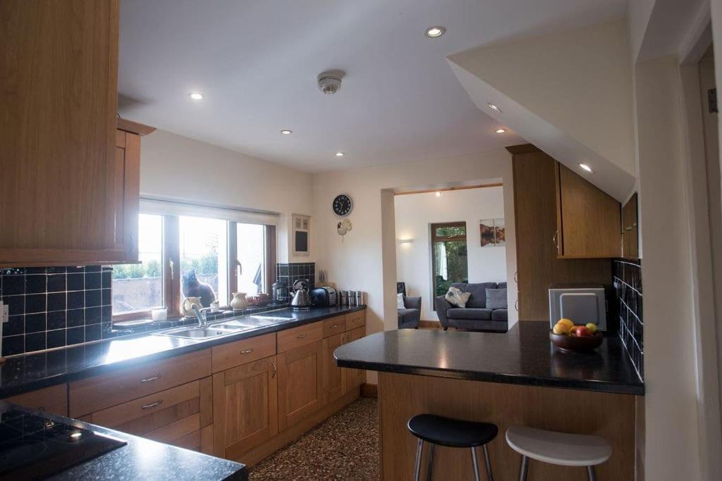 Perfect Cottage Retreat Near The Brecon Beacons Llanwrda Exteriér fotografie