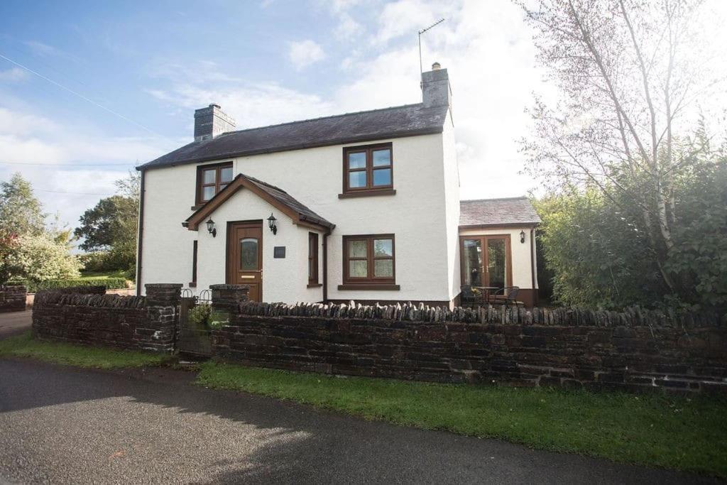 Perfect Cottage Retreat Near The Brecon Beacons Llanwrda Exteriér fotografie