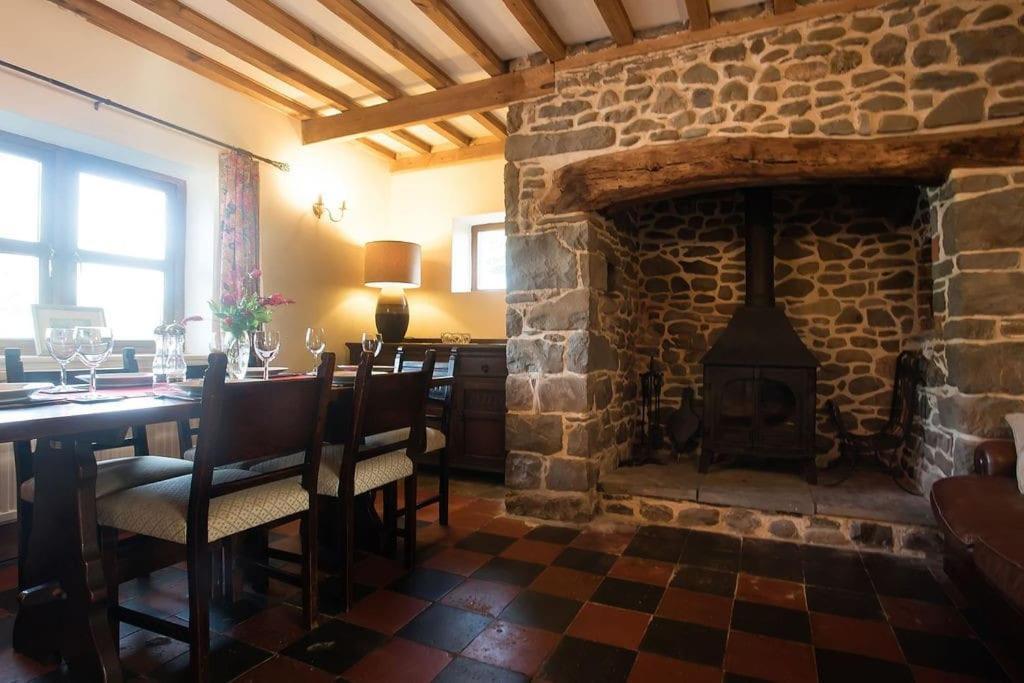 Perfect Cottage Retreat Near The Brecon Beacons Llanwrda Exteriér fotografie